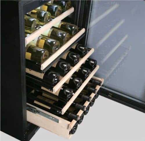 File of bottle wines