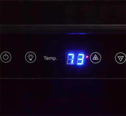 Whynter 124 bottle temperature display