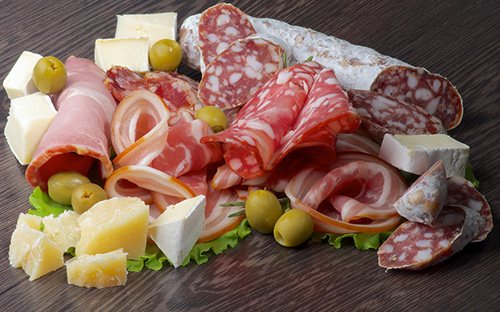 Charcuterie Board of Meat & Cheese