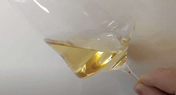 K-Vine Chardonnay color in glass