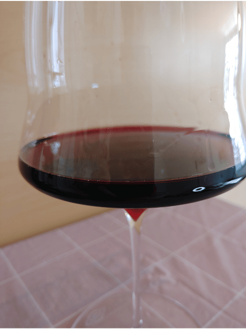apothic cabernet sauvignon in glass