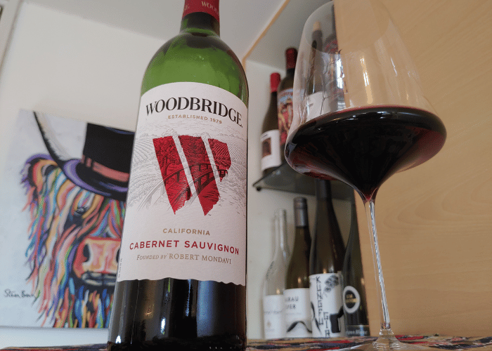 woodbridge wine in bottle and glass